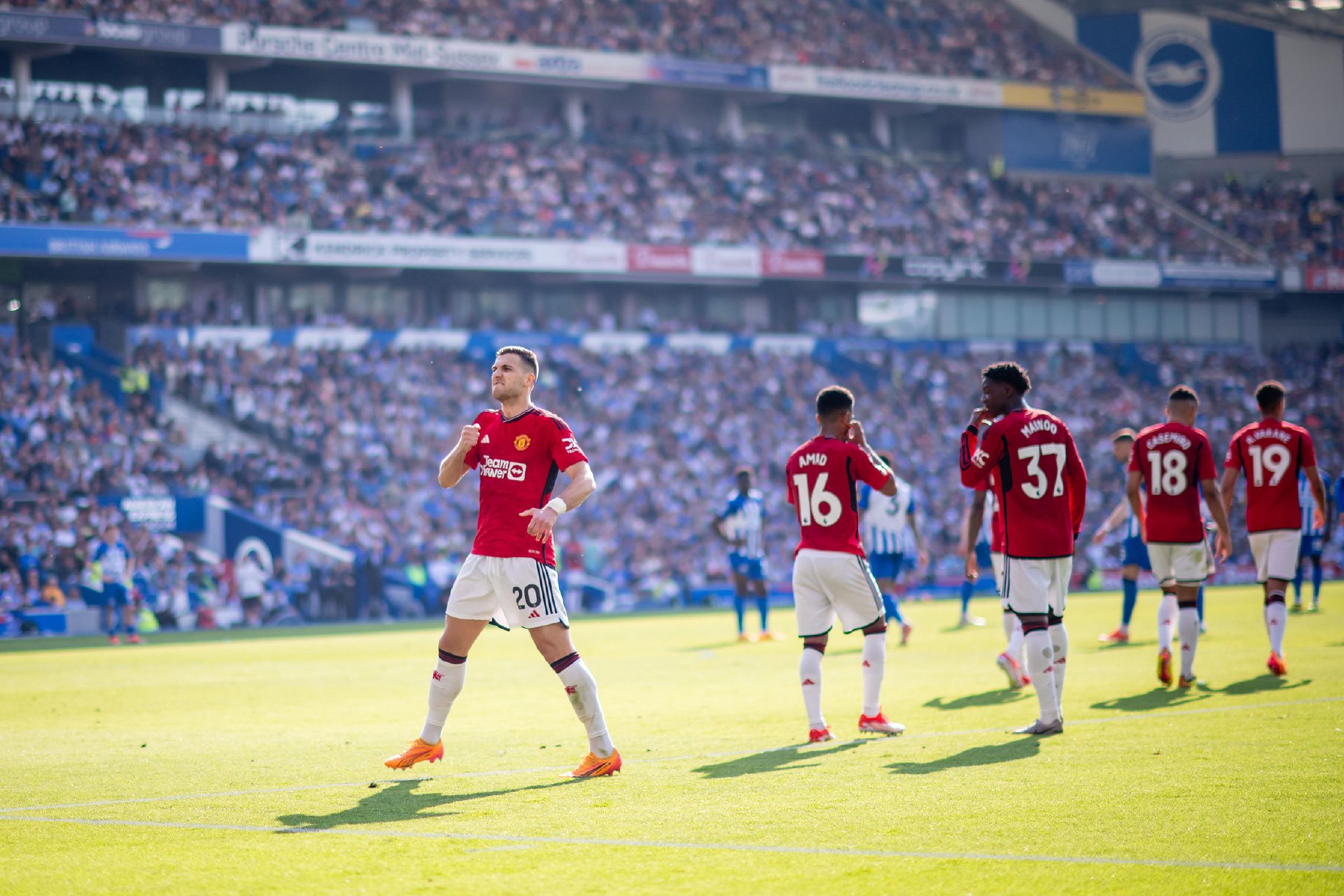 取得辉煌成 取得辉煌成